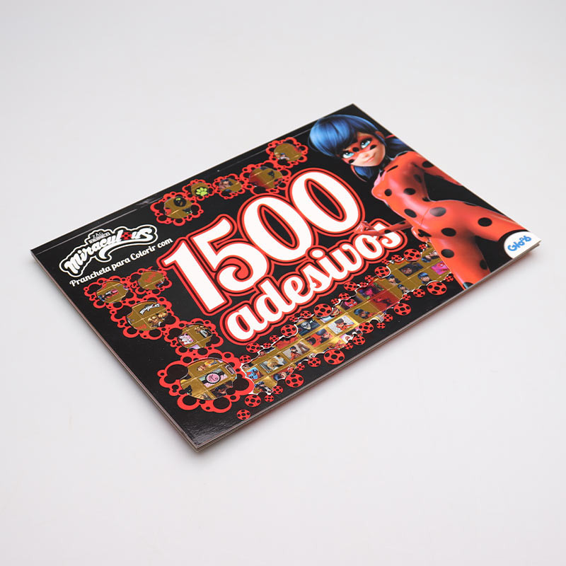 Miraculous Ladybug Prancheta para Colorir com 1500 Adesivos